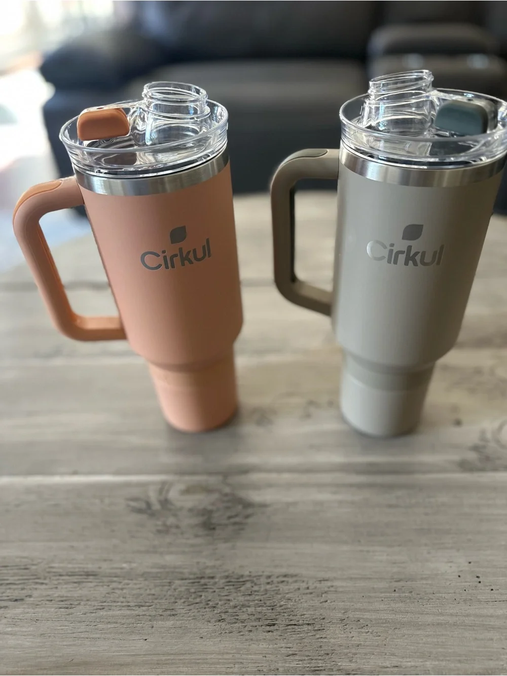 Cirkul Insulated Travel Mug - Peach and Gray